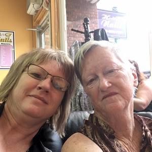 Meet your Posher, Kim